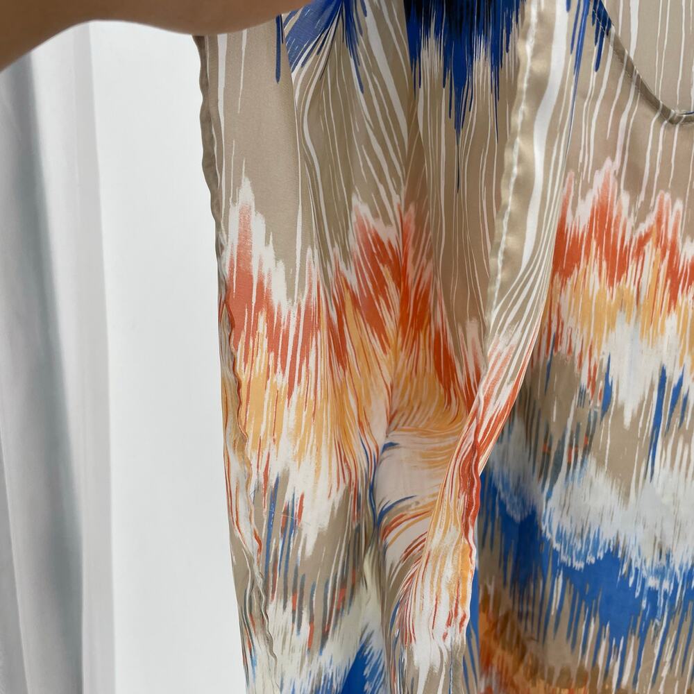 Chico's V-Neck Printed Top Size Large/XL - Picture 7 of 7